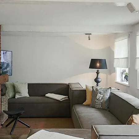 Cottage,