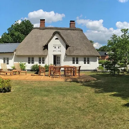 Cottage, Casa vacanze